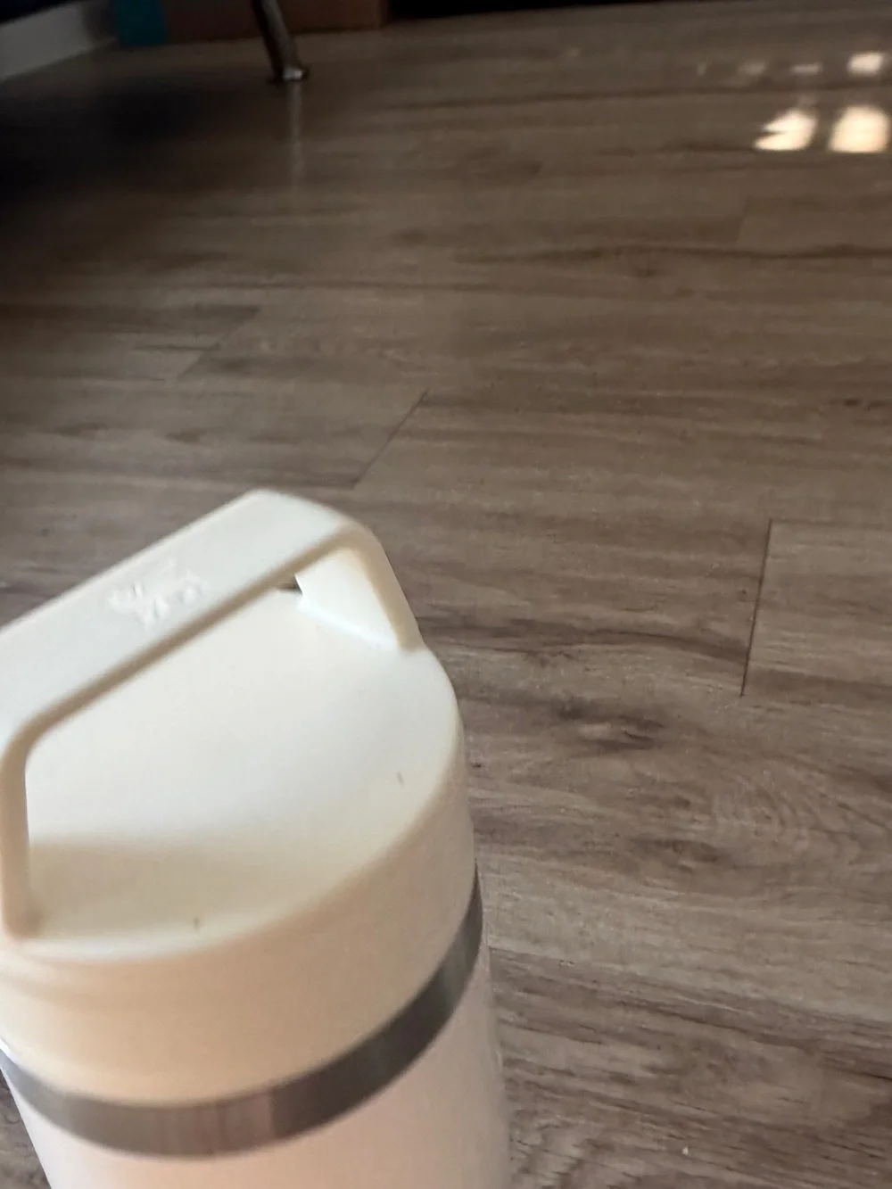 DAMAGED Stanley Cafe to go 20oz Insulated Travel Mug NWT - Picture 3 of 10